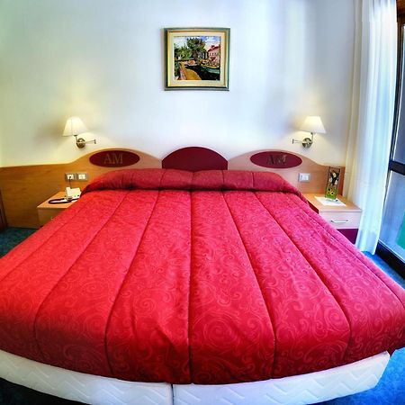 Albergo Miramonti Rabbi Kamer foto